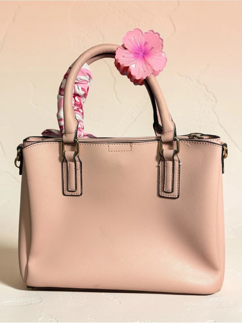 Chic Pink faux leather purse with authentic Dumia Plush. Collectible.
